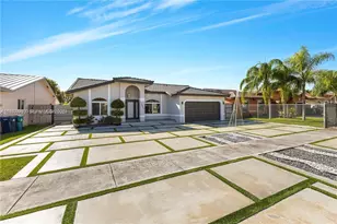 14830 SW 172nd St, Miami, FL 33187 - Photo 1