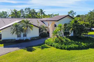 14350 SW 232nd St, Miami, FL 33170 - Photo 1