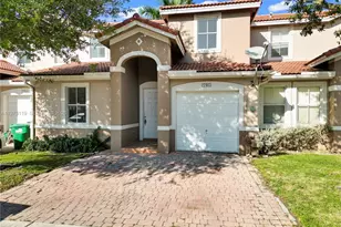 27463 SW 137th Ct, Homestead, FL 33032 - Photo 1
