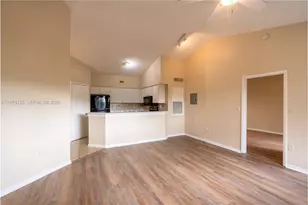 2445 SW 18th Terrace, Fort Lauderdale, FL 33315 - Photo 1
