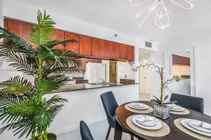 1200 Brickell Bay Dr, Miami, FL 33131 - Photo 1