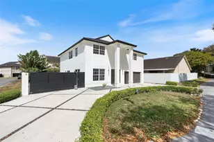 7945 NW 187th Ln, Hialeah, FL 33015 - Photo 1