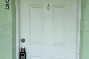 3965 NW 87th Ave, Sunrise, FL 33351 - Photo 1