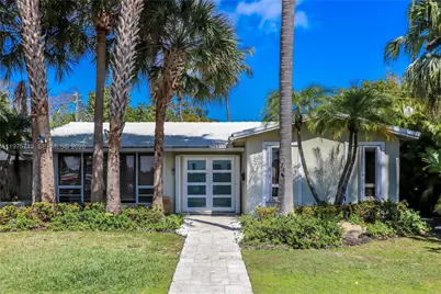 747 N Northlake Dr #747, Hollywood, FL 33019 - Photo 1