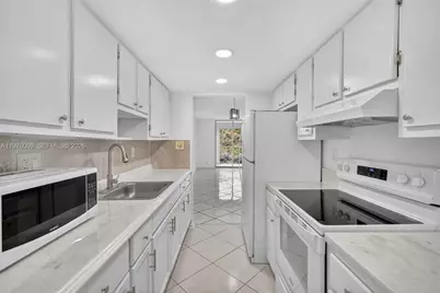 3141 NW 47th Ter #335, Lauderdale Lakes, FL 33319 - Photo 1