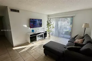 7210 NW 179th St, Hialeah, FL 33015 - Photo 1