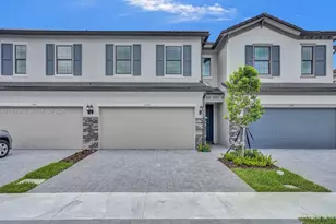 2202 Appleton Cir S, Oakland Park, FL 33309 - Photo 1