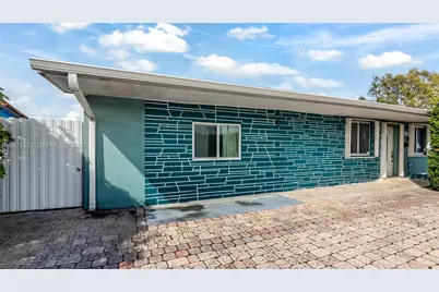 7861 Sheridan St, Hollywood, FL 33024 - Photo 1