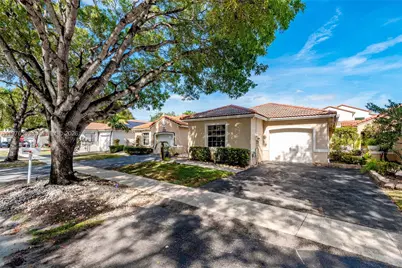 17925 SW 10th Ct #17925, Pembroke Pines, FL 33029 - Photo 1