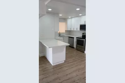 8820 Fontainebleau Blvd #302, Miami, FL 33172 - Photo 1