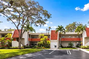 823 Cypress Blvd, Pompano Beach, FL 33069 - Photo 1