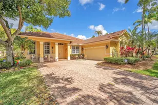 1435 Cardinal Way, Weston, FL 33327 - Photo 1