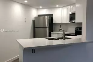 9421 Fontainebleau Blvd, Miami, FL 33172 - Photo 1