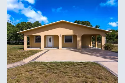 15401 SW 212th St, Miami, FL 33187 - Photo 1