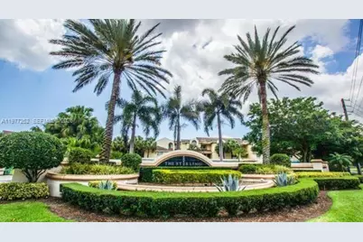 22104 Glenmoree #22104, West Palm Beach, FL 33409 - Photo 1