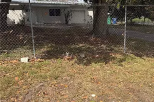 16301 SW 184th St, Miami, FL 33187 - Photo 1