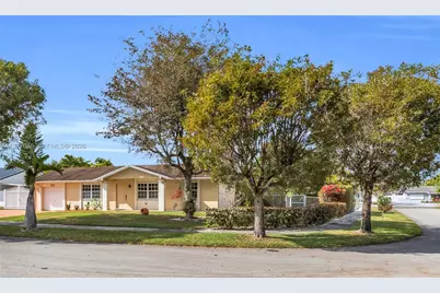 13331 SW 51st St, Miami, FL 33175 - Photo 1
