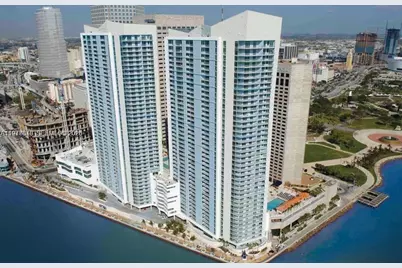 325 S Biscayne Blvd #2415, Miami, FL 33131 - Photo 1