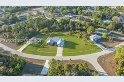 5018 E Hummingbird Dr, Labelle, FL 33935 - Photo 1