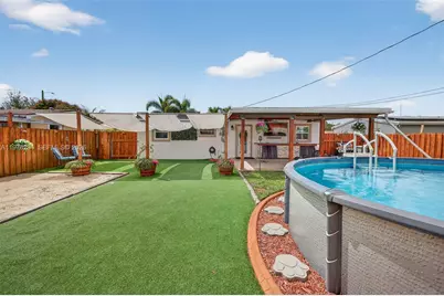 731 N 69th Ave, Hollywood, FL 33024 - Photo 1