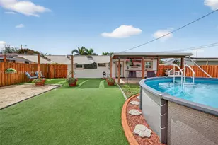 731 N 69th Ave, Hollywood, FL 33024 - Photo 1