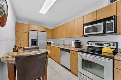 401 69th St #1206, Miami Beach, FL 33141 - Photo 1