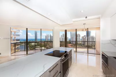 19667 Turnberry Way #15A, Aventura, FL 33180 - Photo 1