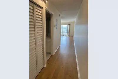 1400 SW 124th Ter #405Q, Pembroke Pines, FL 33027 - Photo 1