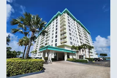10350 W Bay Harbor Dr #PH N, Bay Harbor Islands, FL 33154 - Photo 1