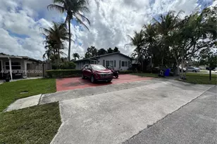 6322 Eaton St, Hollywood, FL 33024 - Photo 1