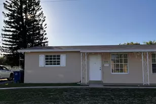 200 SW 11th St, Hallandale Beach, FL 33009 - Photo 1