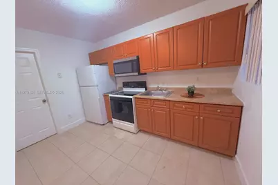 2099 NW 26th Ave #1-c, Fort Lauderdale, FL 33311 - Photo 1
