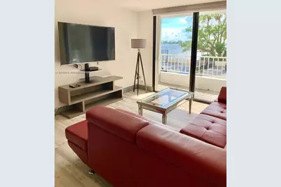 200 SE 15th Rd #3J, Miami, FL 33129 - Photo 1
