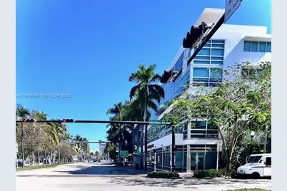 421 Meridian Ave #14, Miami Beach, FL 33139 - Photo 1