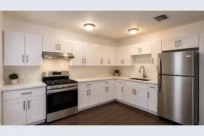 374 NW 31st Ave, Pompano Beach, FL 33311 - Photo 1