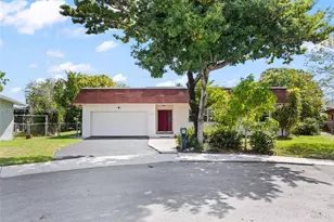 8310 SW 26th Pl, Davie, FL 33328 - Photo 1