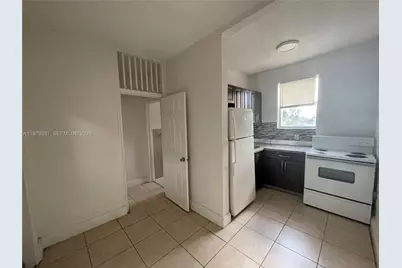1060 NW 47th St #5, Miami, FL 33127 - Photo 1