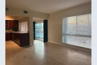 861 SE 22nd Ave #4, Pompano Beach, FL 33062 - Photo 1