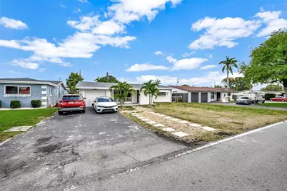1811 Utopia Dr, Miramar, FL 33023 - Photo 1