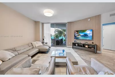 17111 Biscayne Blvd #207, North Miami Beach, FL 33160 - Photo 3