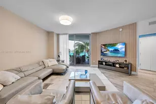 17111 Biscayne Blvd, North Miami Beach, FL 33160 - Photo 3