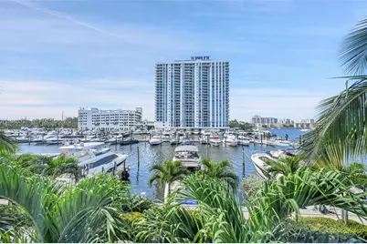 17111 Biscayne Blvd #207, North Miami Beach, FL 33160 - Photo 1