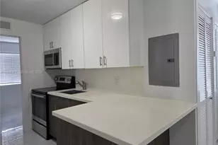 1646 NW 1st Pl, Miami, FL 33136 - Photo 1