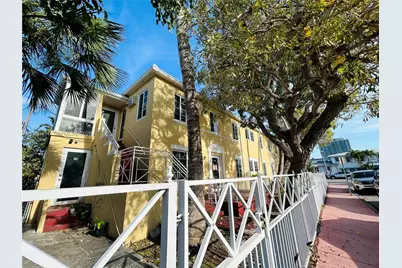 7501 Byron Ave #1A, Miami Beach, FL 33141 - Photo 1