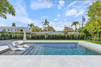 1840 NE 199th St, Miami, FL 33179 - Photo 1