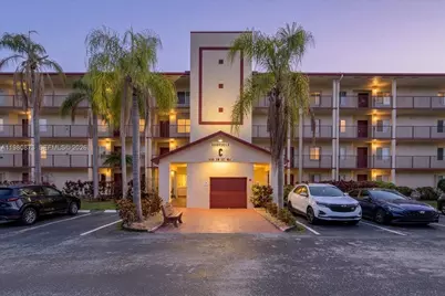 1600 SW 127th Way #102C, Pembroke Pines, FL 33027 - Photo 1