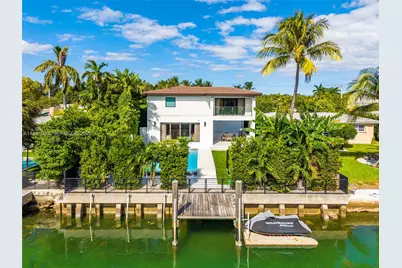 710 S Shore Dr, Miami Beach, FL 33141 - Photo 1