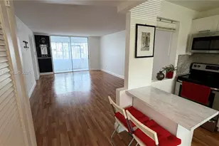 8300 Sunrise Lakes Blvd, Sunrise, FL 33322 - Photo 1