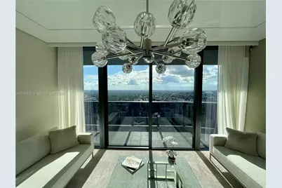 1000 Brickell Plaza #4410, Miami, FL 33131 - Photo 1