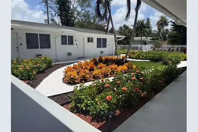 1300 NE 110th St #8, Miami, FL 33161 - Photo 1